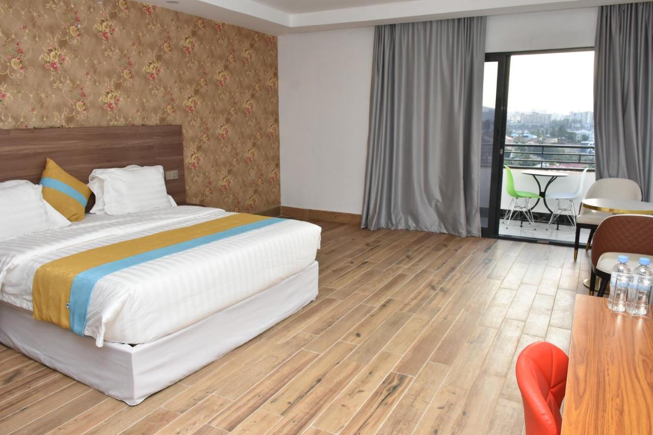 Centric Hotel Kigali Exterior foto