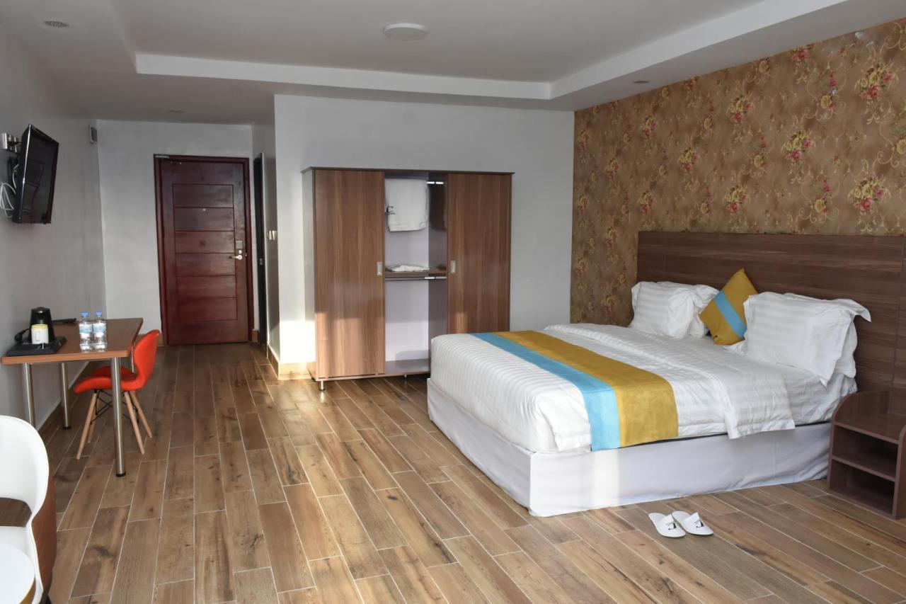 Centric Hotel Kigali Exterior foto