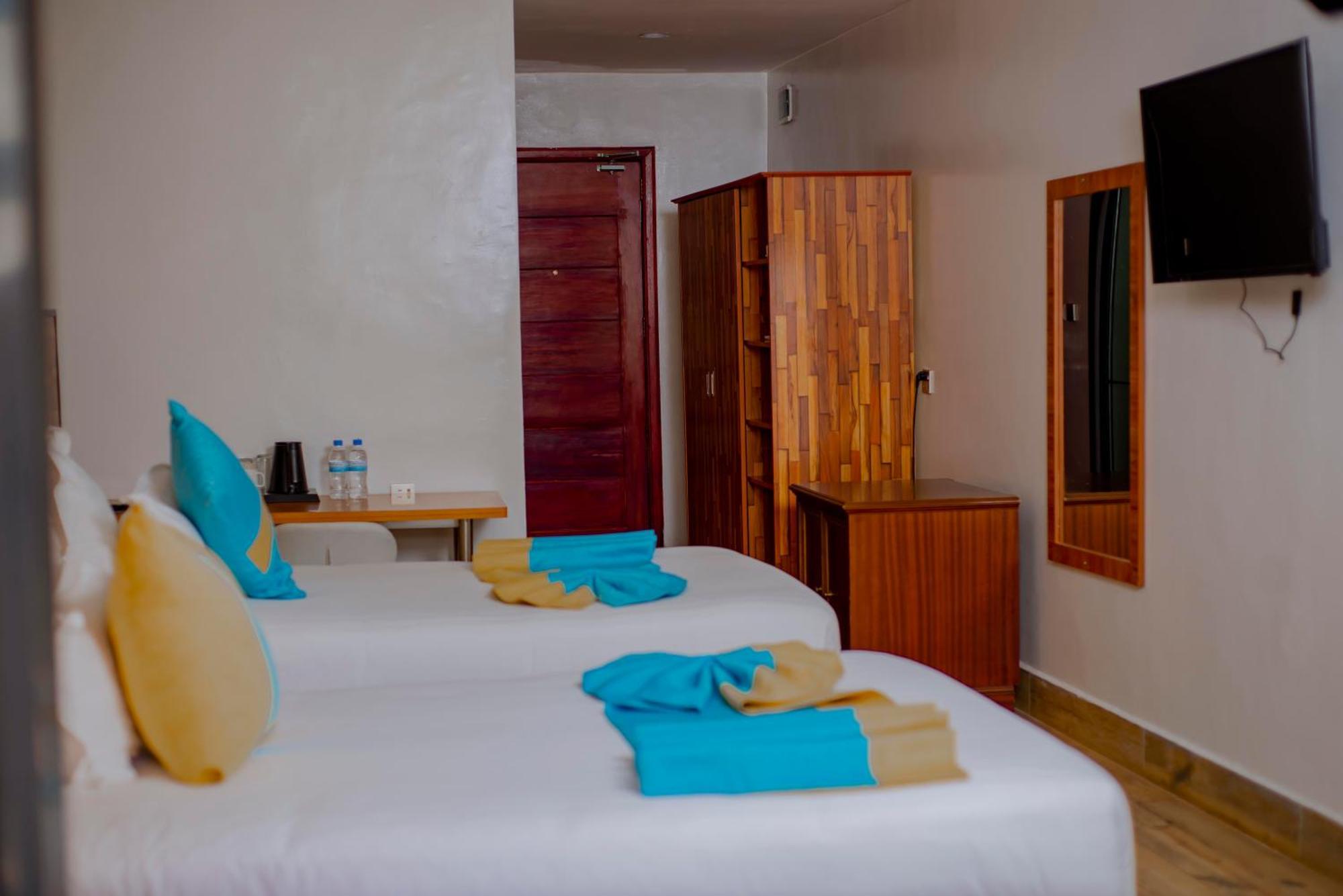 Centric Hotel Kigali Exterior foto